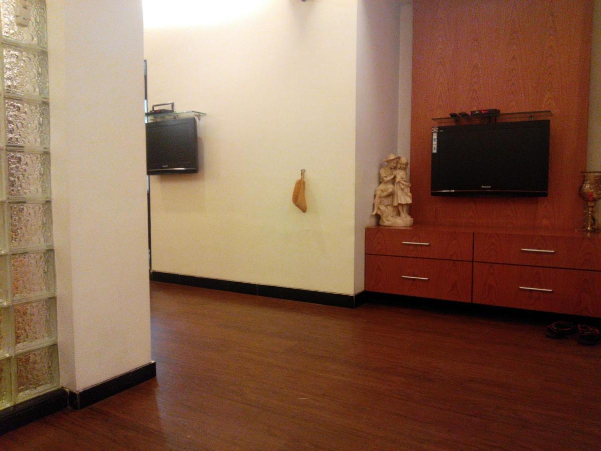 Hotel Metro Palace Mumbai Luaran gambar