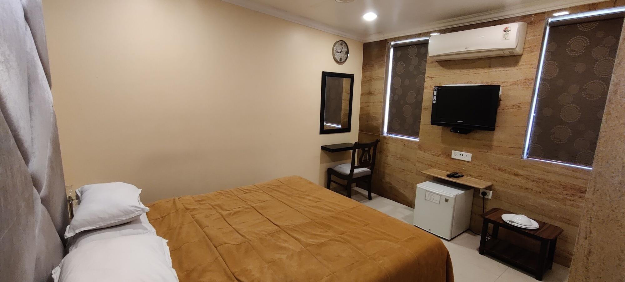 Hotel Metro Palace Mumbai Luaran gambar