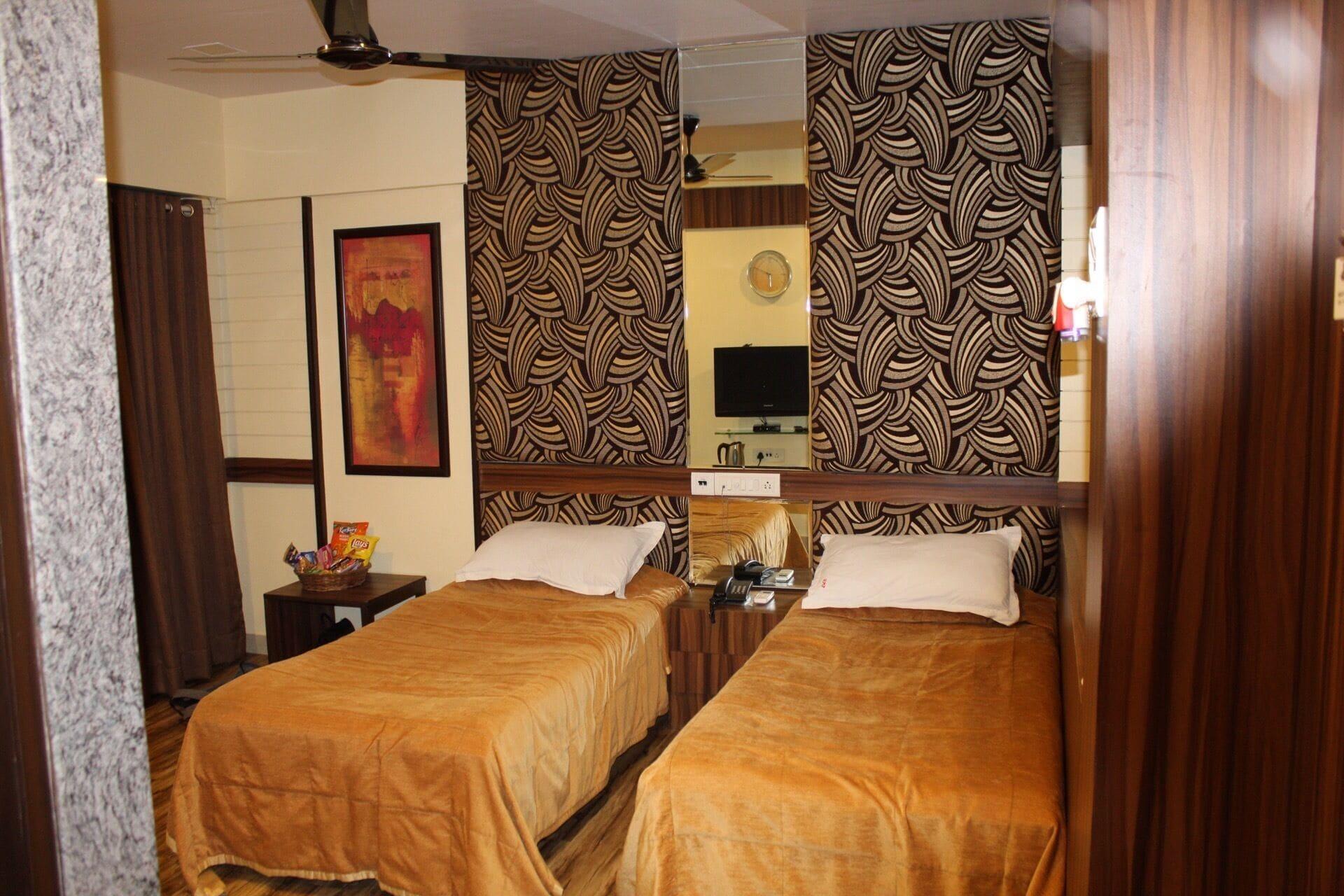 Hotel Metro Palace Mumbai Luaran gambar