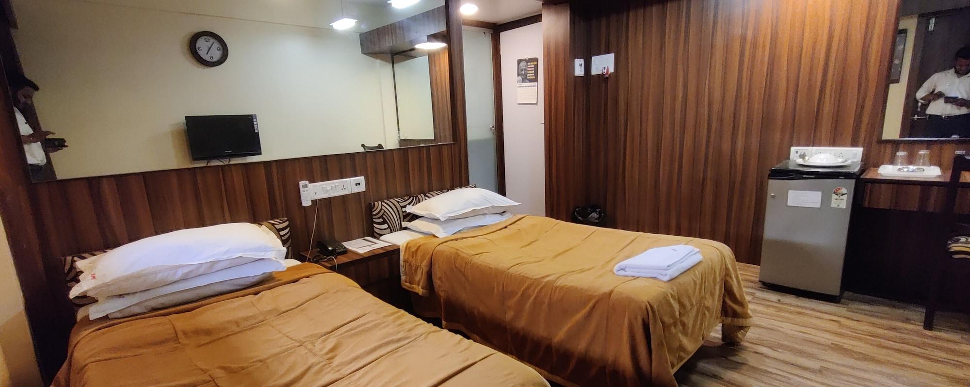 Hotel Metro Palace Mumbai Luaran gambar