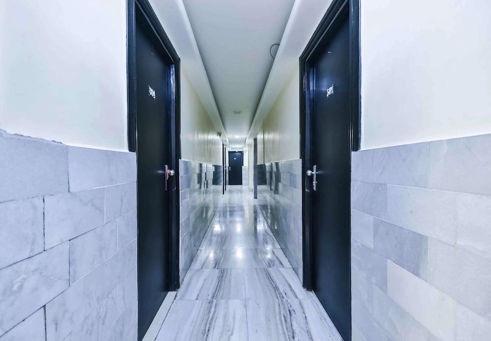 Hotel Metro Palace Mumbai Luaran gambar