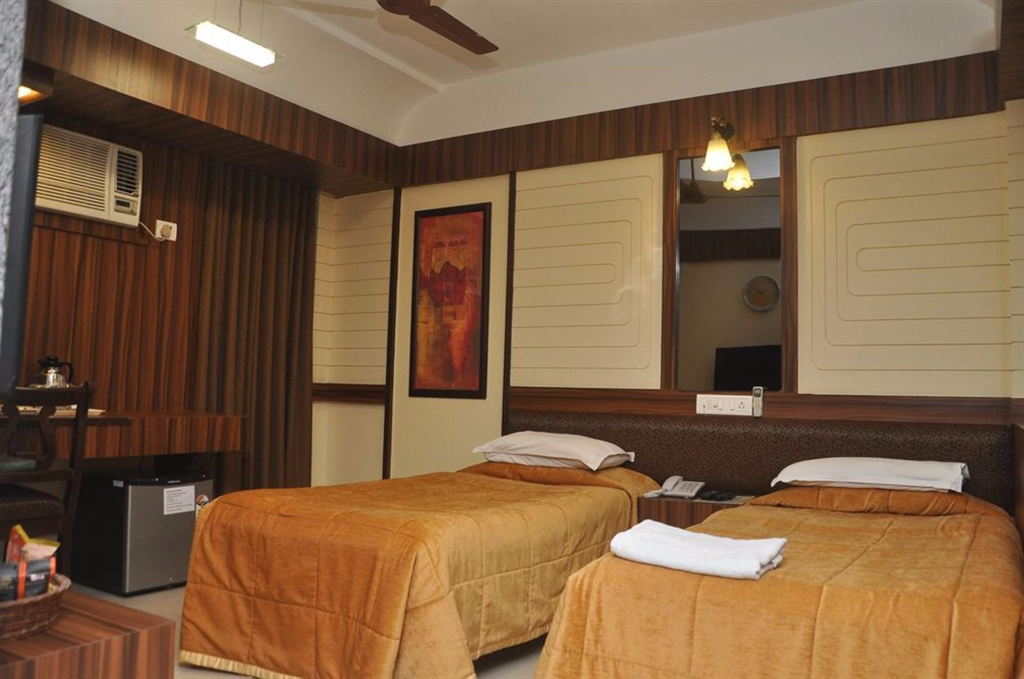 Hotel Metro Palace Mumbai Luaran gambar