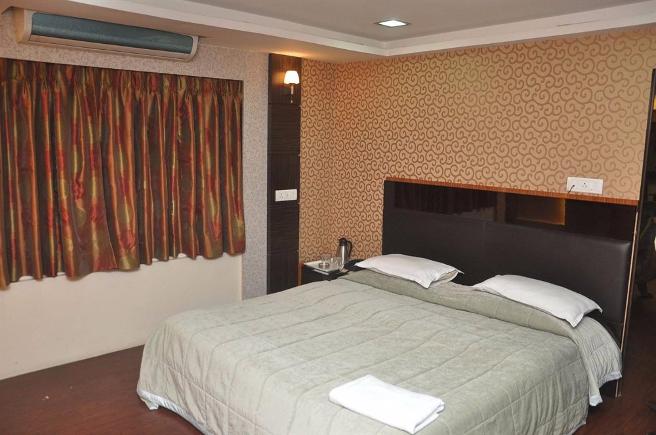 Hotel Metro Palace Mumbai Luaran gambar