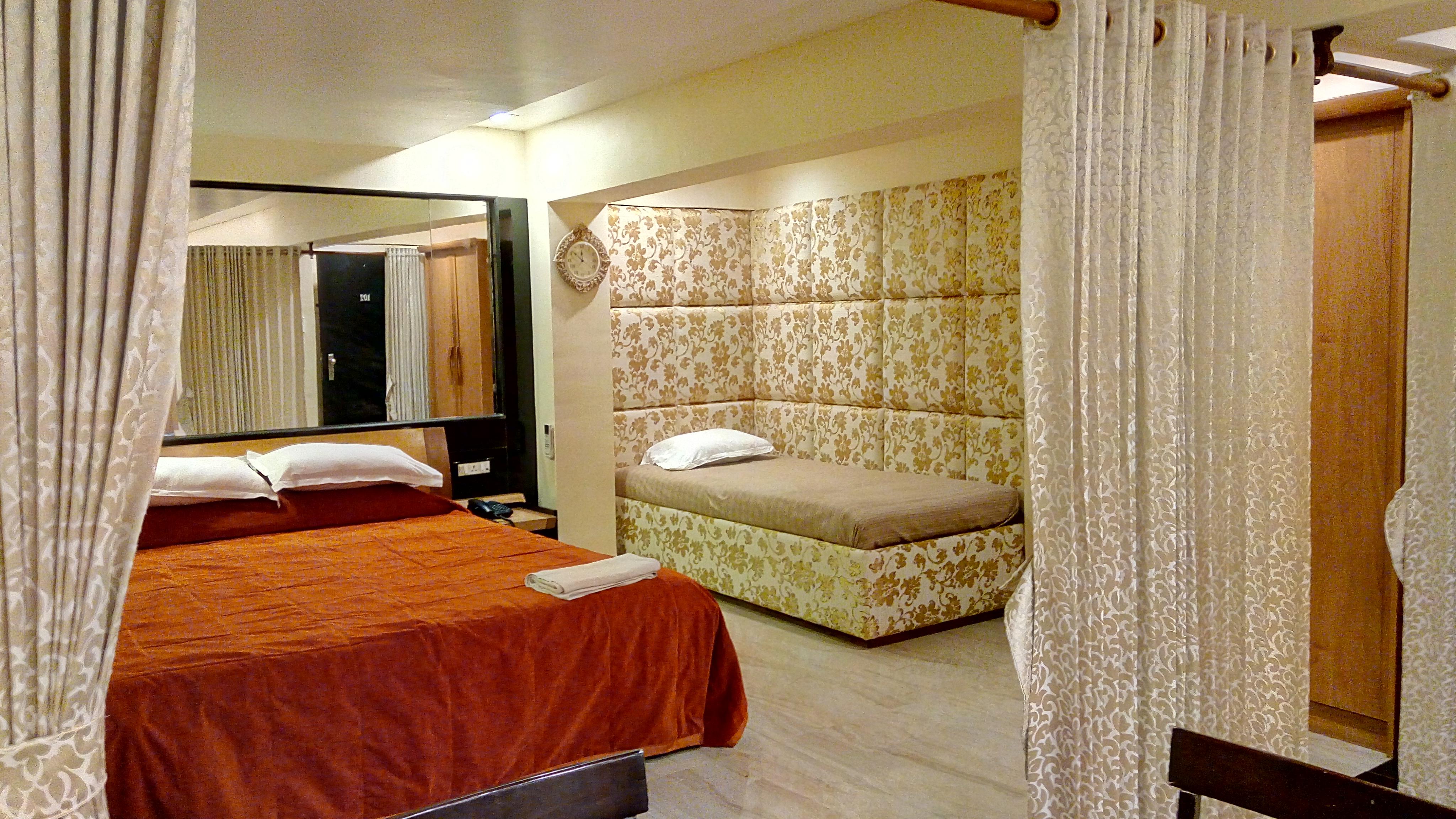 Hotel Metro Palace Mumbai Luaran gambar