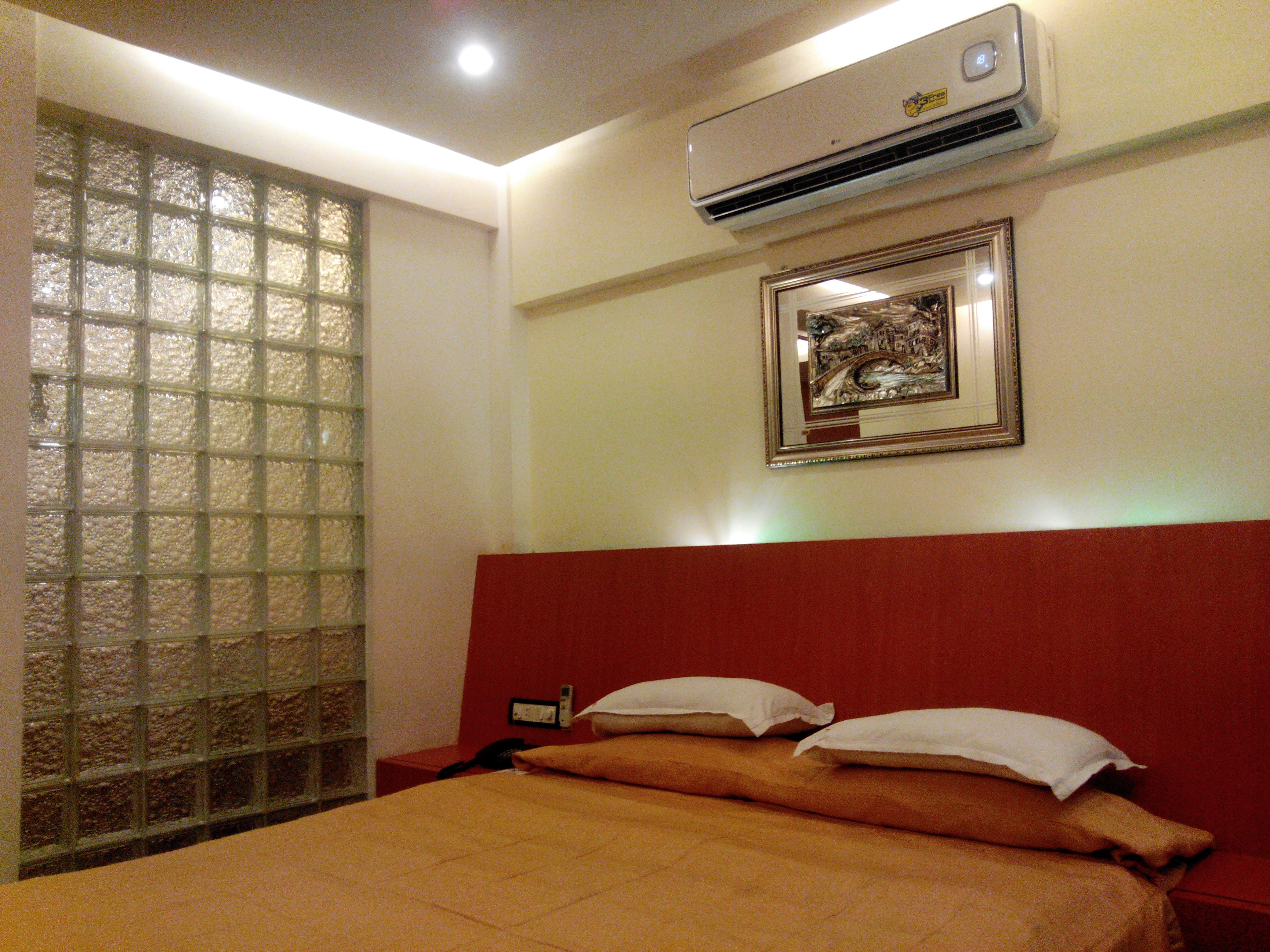 Hotel Metro Palace Mumbai Luaran gambar