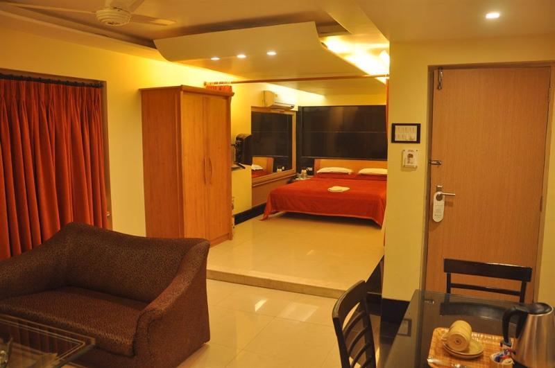 Hotel Metro Palace Mumbai Luaran gambar